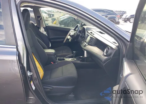 2018 Toyota Rav4 Xle из США, поврежденный, VIN JTMWFREV0JJ185602